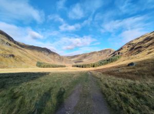 On the way to Broad Cairn, Glen Clova meet