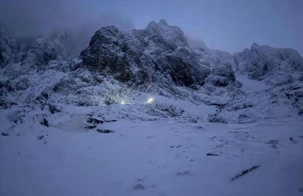 Douglas Boulder early morning, Ben Nevis, CIC Meet, JMCS Glasgow